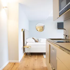 https://blackhome-wien-i-contactless-check-in.vienna-besthotels.com